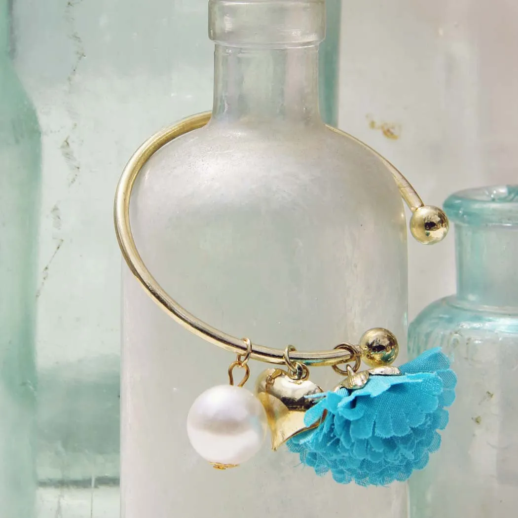 Peach Blossom Bracelet in Turquoise